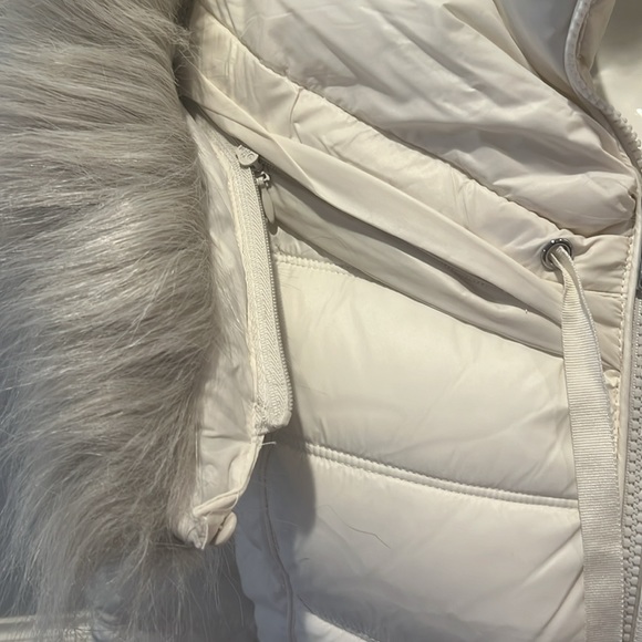 White Hooded Parka with Faux Fur Trim - Picture 5 of 12